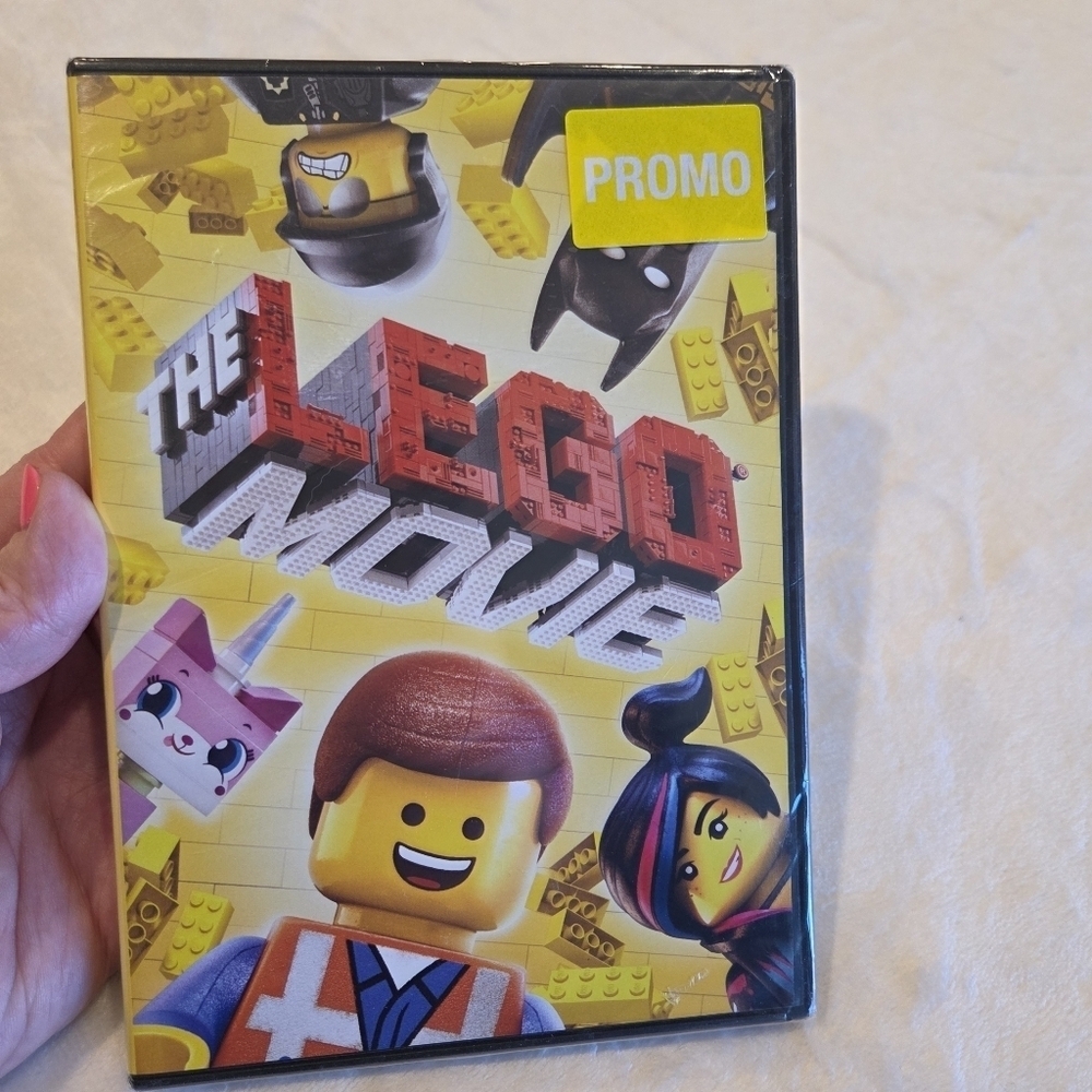 The LEGO Movie (DVD) NEW FACTORY SEALED Family Comedy Chris Pratt